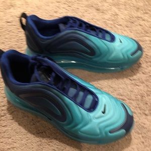Boys sneakers